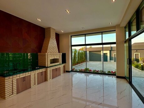 5 otaqlı həyət evi/bağ evi - Mərdəkan q. - 350 m²