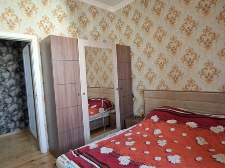 Satılır 3 otaqlı həyət evi/bağ evi 78 m², Zabrat q.