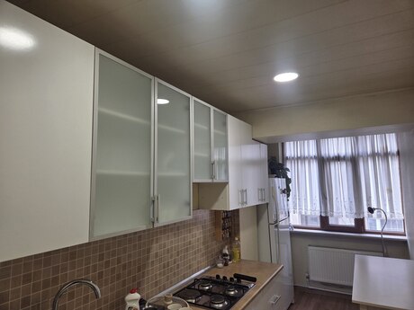 2 otaqlı köhnə tikili - İçəri Şəhər m. - 70 m²