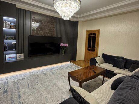 Elan №5925907 - Bakı, Nəriman Nərimanov m., 3 otaqlı, 140 m², 5/18 mərtəbə