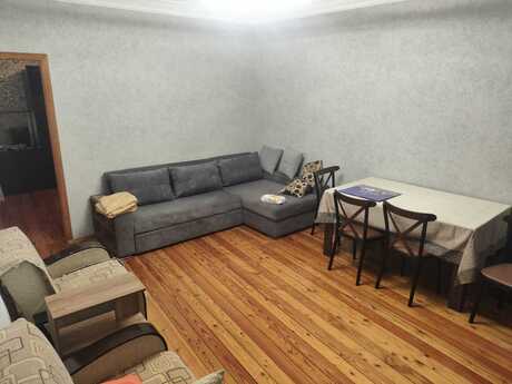2 otaqlı həyət evi/bağ evi - 20 Yanvar m. - 70 m²