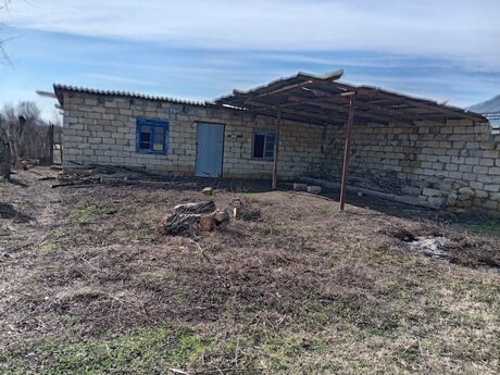 Satılır 3 otaqlı həyət evi/bağ evi 15 m², Sabirabad