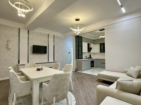 Объявление №5926026 - Баку, м. 28 мая, 3-комн., 120 м², 6/18 этаж