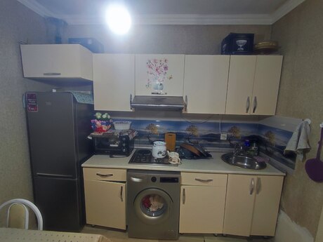 Satılır 2 otaqlı həyət evi/bağ evi 37 m², Binəqədi q.