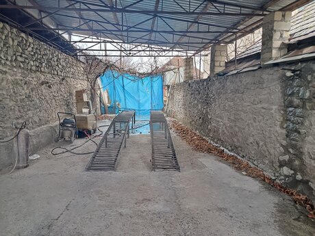 Satılır obyekt 100 m², Şəki
