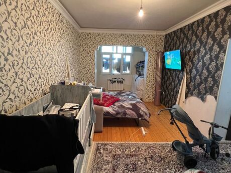 2 otaqlı köhnə tikili - Əhmədli q. - 35 m²