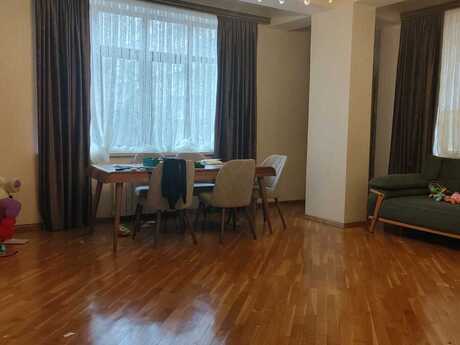 Объявление №5926425 - Баку, Наримановский  р., 2-комн., 110 м², 2/7 этаж