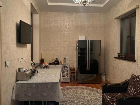 3 otaqlı köhnə tikili - Nəriman Nərimanov m. - 100 m²