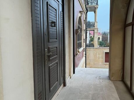 6 otaqlı həyət evi/bağ evi - Xətai r. - 656 m²