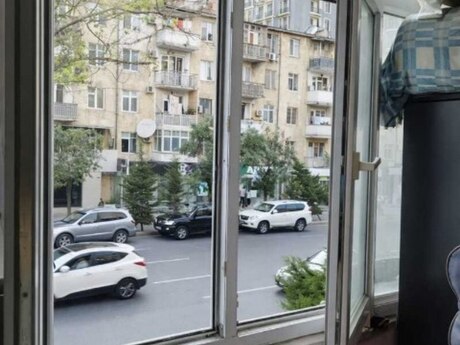 1 otaqlı köhnə tikili - Nəsimi r. - 35 m²