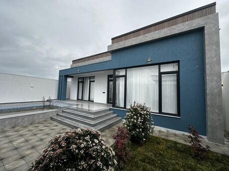 4 otaqlı həyət evi/bağ evi - Şüvəlan q. - 160 m²
