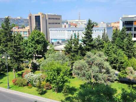 3 otaqlı köhnə tikili - Gənclik m. - 85 m²