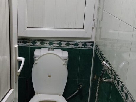 5 otaqlı köhnə tikili - Xalqlar Dostluğu m. - 120 m²