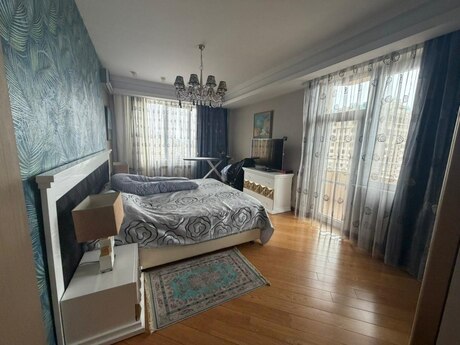 4 otaqlı mənzil, 188 m², Şah İsmayıl Xətai: 570 000 ₼ 5