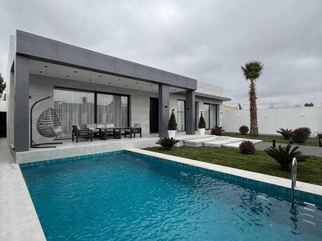 5 otaqlı həyət evi/bağ evi - Mərdəkan q. - 290 m²