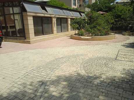 5 otaqlı həyət evi/bağ evi - Badamdar q. - 340 m²