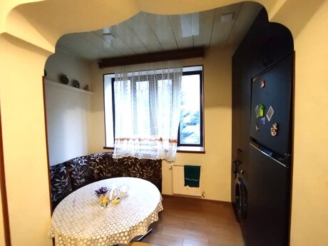 4 otaqlı köhnə tikili - Nəriman Nərimanov m. - 155 m²
