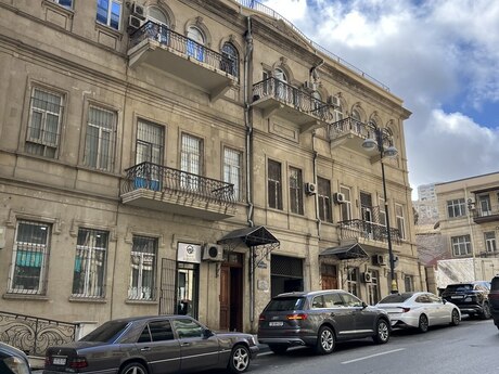 Объявление №5534442 - Баку, м. Ичеришехер, 2-комн., 65 м²