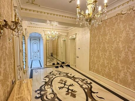 4 otaqlı yeni tikili - 28 May m. - 172 m²