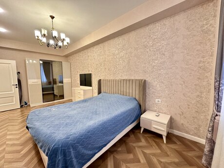 3-комн. новостройка - м. Шах Исмаил Хатаи - 95 м²