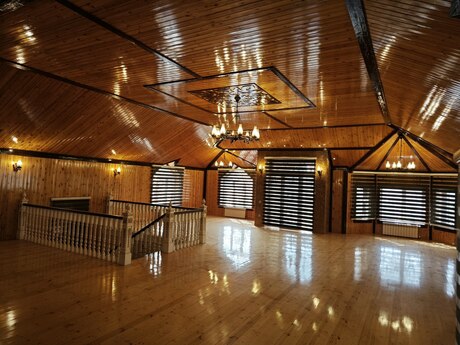 7 otaqlı həyət evi/bağ evi - Xətai r. - 470 m²