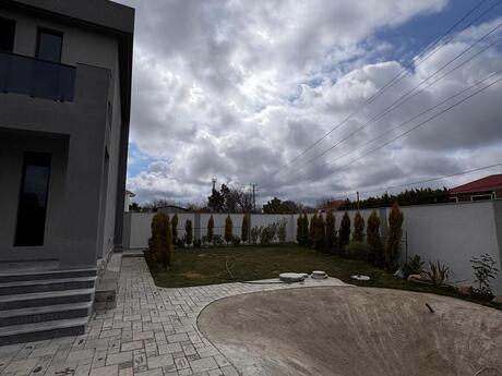 Həyət evi/Bağ evi - Görədil q. - 200 m²