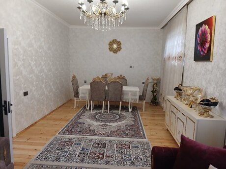 Satılır 4 otaqlı həyət evi/bağ evi 150 m², Binəqədi q.
