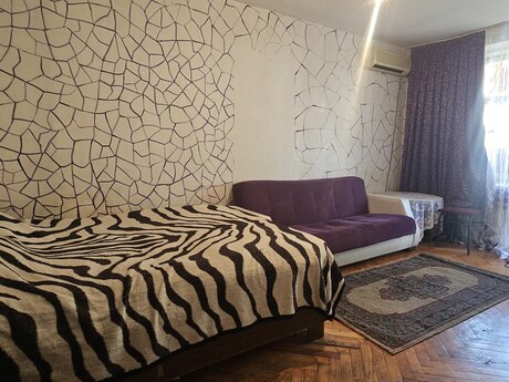 Satlr 1 otaql khn tikili 37 m, 28 May m.
