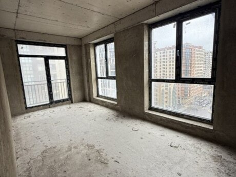 Объявление №5927813 - Баку, м. Гянджлик, 4-комн., 170 м², 9/16 этаж