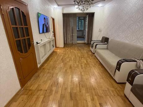 Объявление №5927952 - Баку, Насиминский  р., 4-комн., 130 м², 2/5 этаж