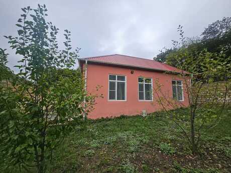 Satılır 3 otaqlı həyət evi/bağ evi 120 m², Qusar