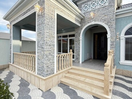 4 otaqlı həyət evi/bağ evi - Buzovna q. - 160 m²