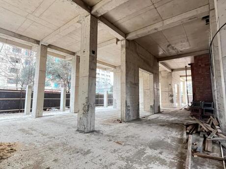 Obyekt - Qara Qarayev m. - 700 m²