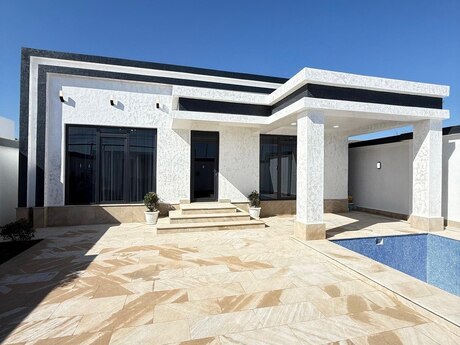 4 otaqlı həyət evi/bağ evi - Şüvəlan q. - 150 m²