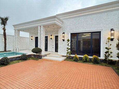 4 otaqlı həyət evi/bağ evi - Şüvəlan q. - 140 m²