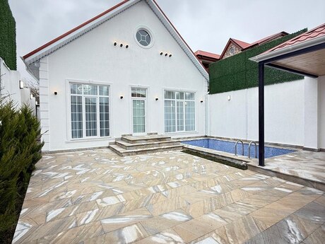 4 otaqlı həyət evi/bağ evi - Şüvəlan q. - 140 m²