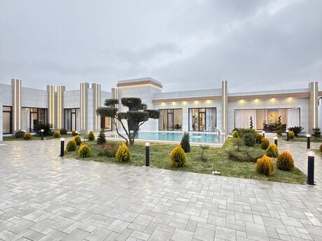 5 otaqlı həyət evi/bağ evi - Mərdəkan q. - 260 m²