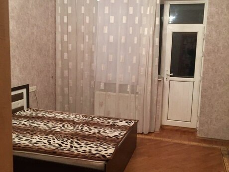 Kirayə 4 otaqlı mənzil, 100 m², Nizami: 950 ₼/ay 4