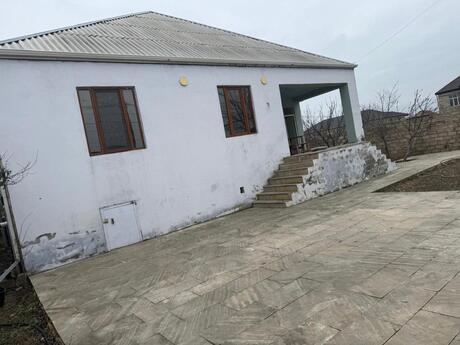 Satılır 4 otaqlı həyət evi/bağ evi 120 m², Mərdəkan q.