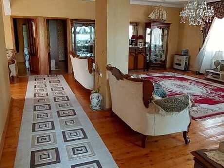 Satılır 7 otaqlı həyət evi/bağ evi 143 m², Bakıxanov q.
