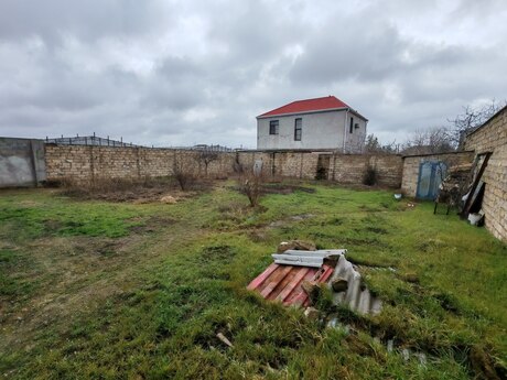 7 otaqlı həyət evi/bağ evi - Savalan q. - 200 m²