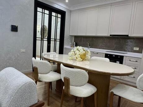 Kirayə 3 otaqlı mənzil, 108 m², Grand Hayat: 1 800 ₼/ay 3