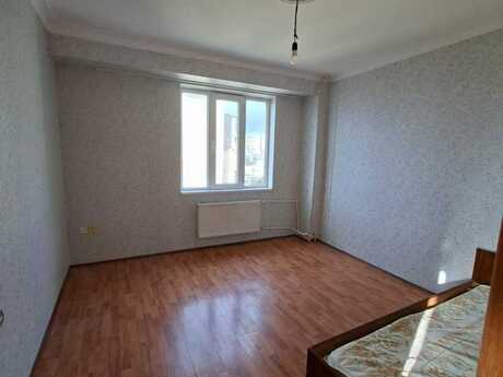 2 otaqlı köhnə tikili - Əhmədli q. - 70 m²