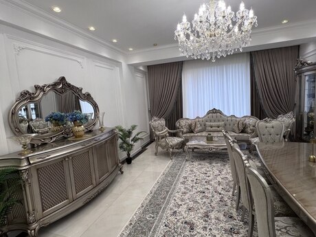 Satılır 3 otaqlı yeni tikili 146.4 m², Koroğlu m.