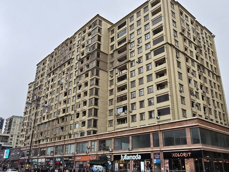 Elan №5928947 - Bakı, İnşaatçılar m., 2 otaqlı, 57 m², 3/15 mərtəbə