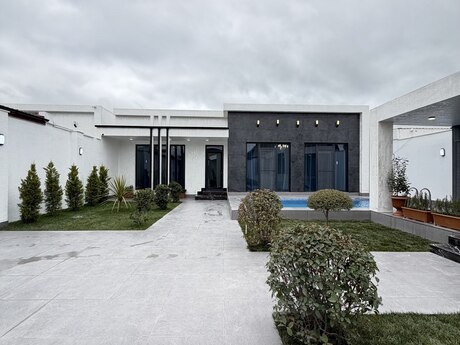 4 otaqlı həyət evi/bağ evi - Mərdəkan q. - 150 m²