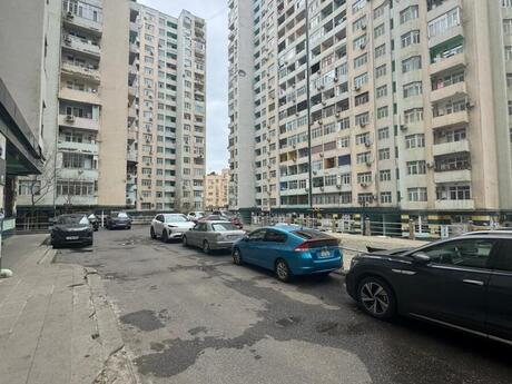 Объект - м. Ази Асланов - 45 м²