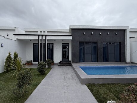 4 otaqlı həyət evi/bağ evi - Mərdəkan q. - 150 m²