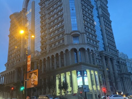 Satılır 3 otaqlı yeni tikili 107.2 m², Elmlər Akademiyası m.