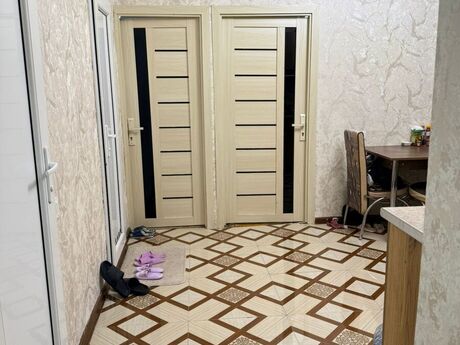 3 otaqlı köhnə tikili - Gənclik m. - 70 m²